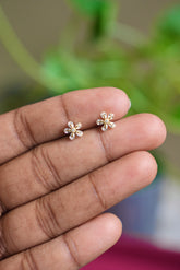 Floral 5 Petal Round Earlobe studs - H9