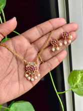 Premium Single Lotus Pendant Necklace Set - AN06