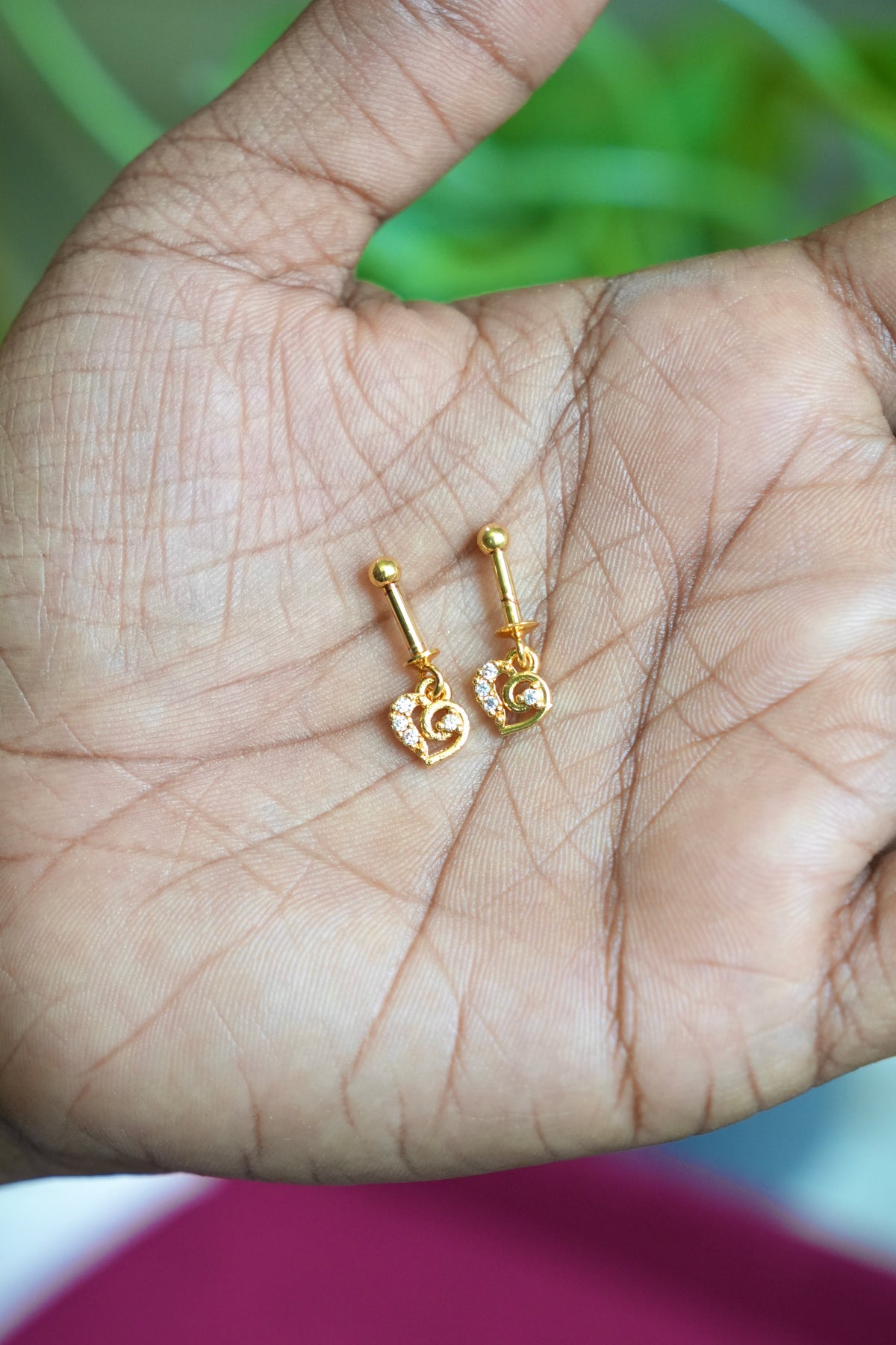 Curved love gold plated bugadi