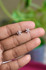 Floral 5 Petal Round Earlobe studs - H9