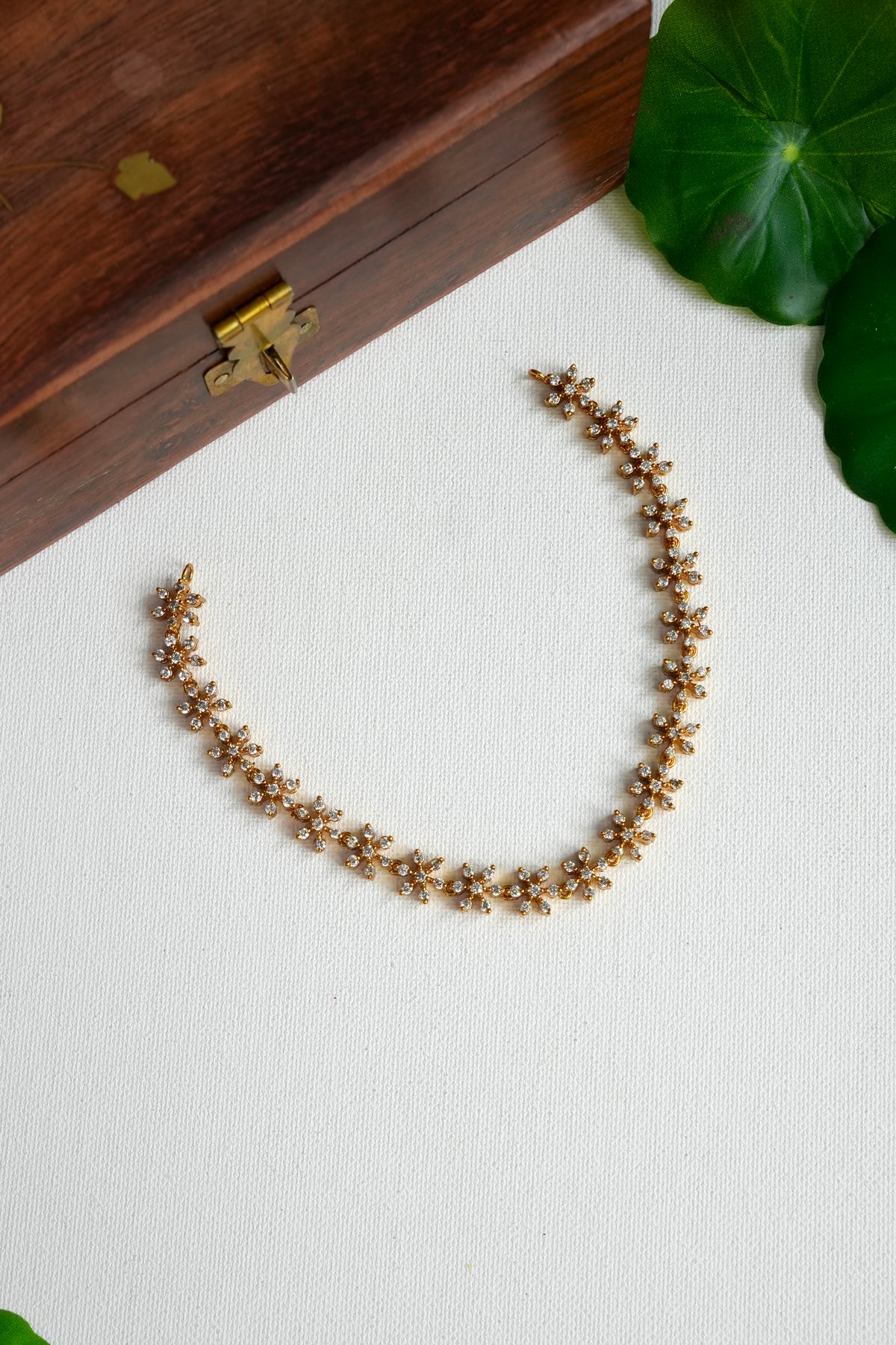 Premium Floral Crystal Necklace Set - AN20