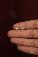 Diamond Replica Gold Ribbon Earlobe/Helix Studs - HS 113