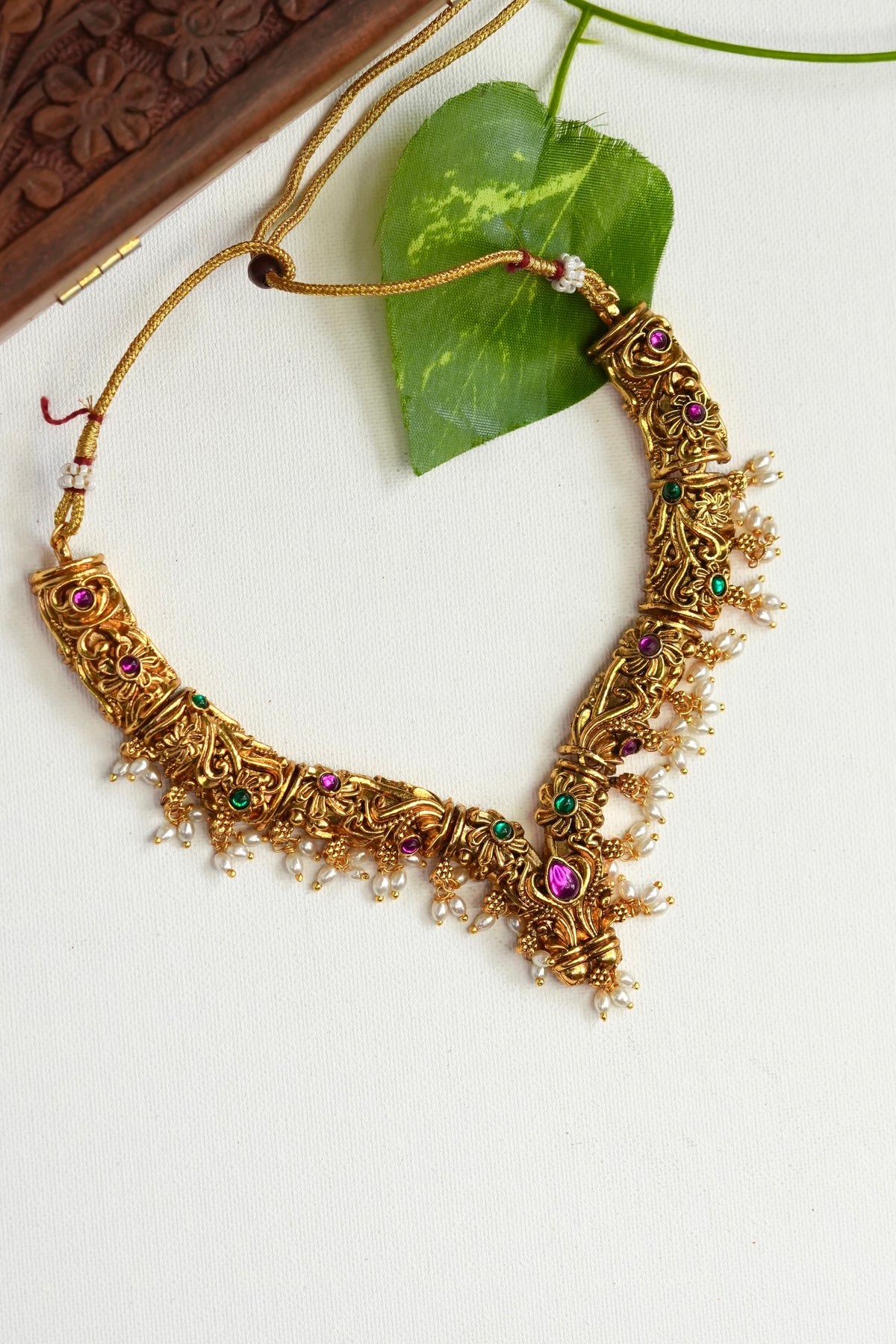 Antique necklace set -TN011