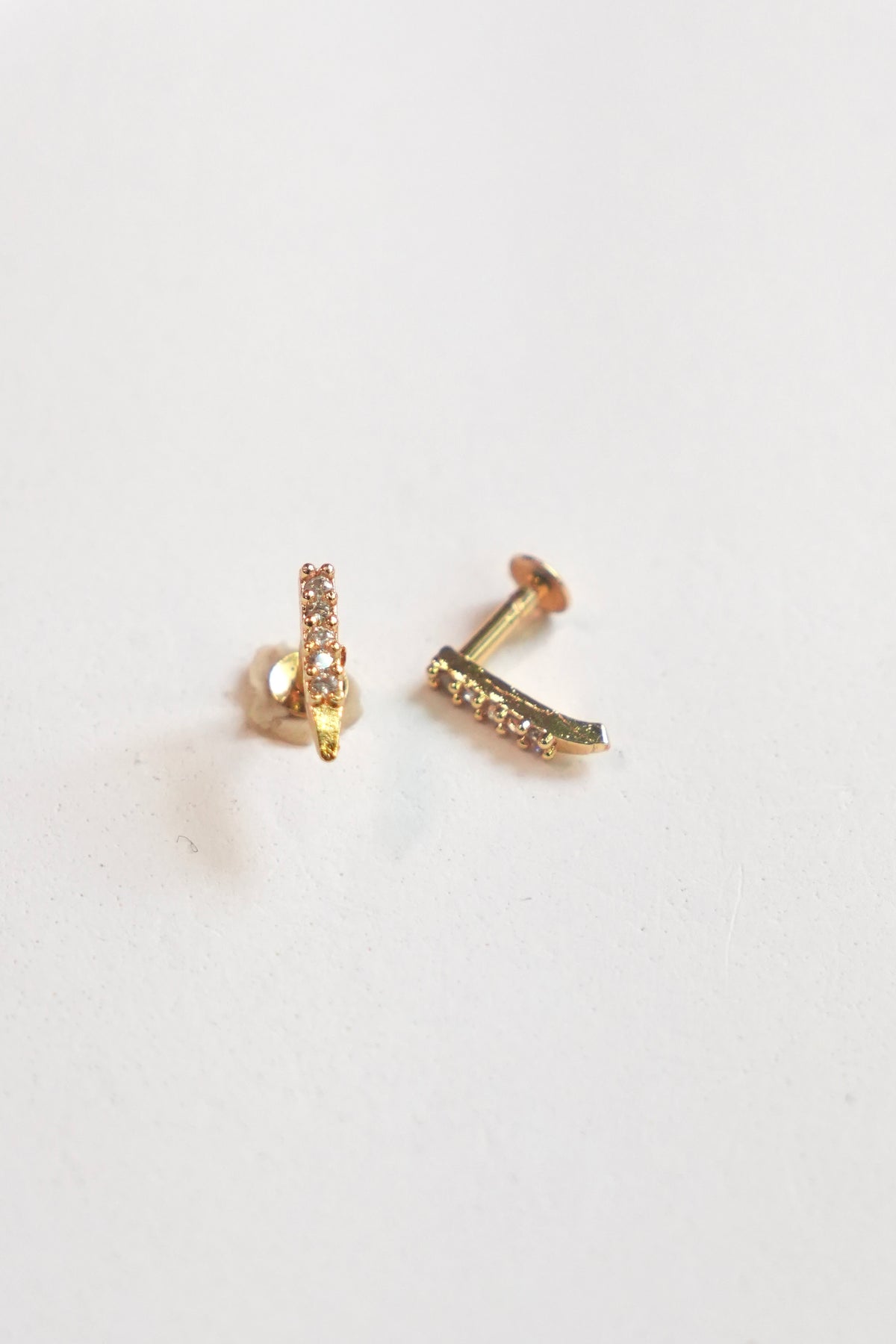 Elegant Second Stud - SSB12