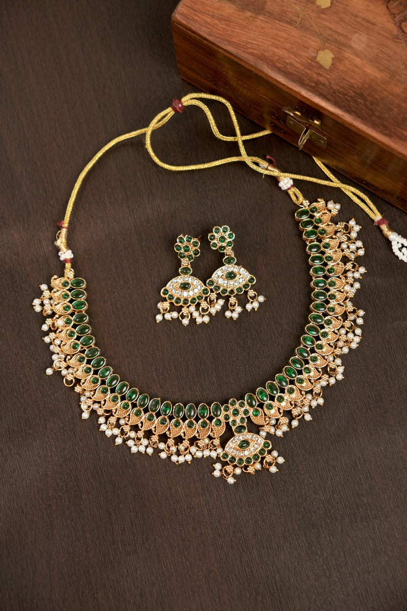Amritha Varnika Antique Necklace Set - TN008