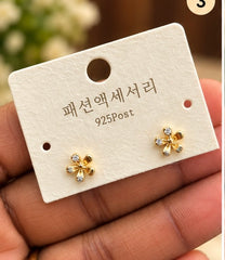 Elegant Floral Ear studs - SSB39