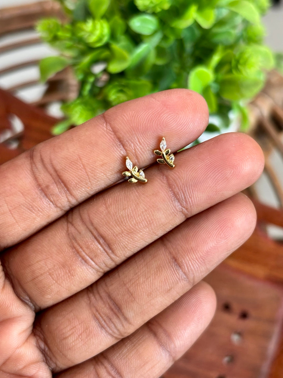 Crystal Leaf Studs Gold