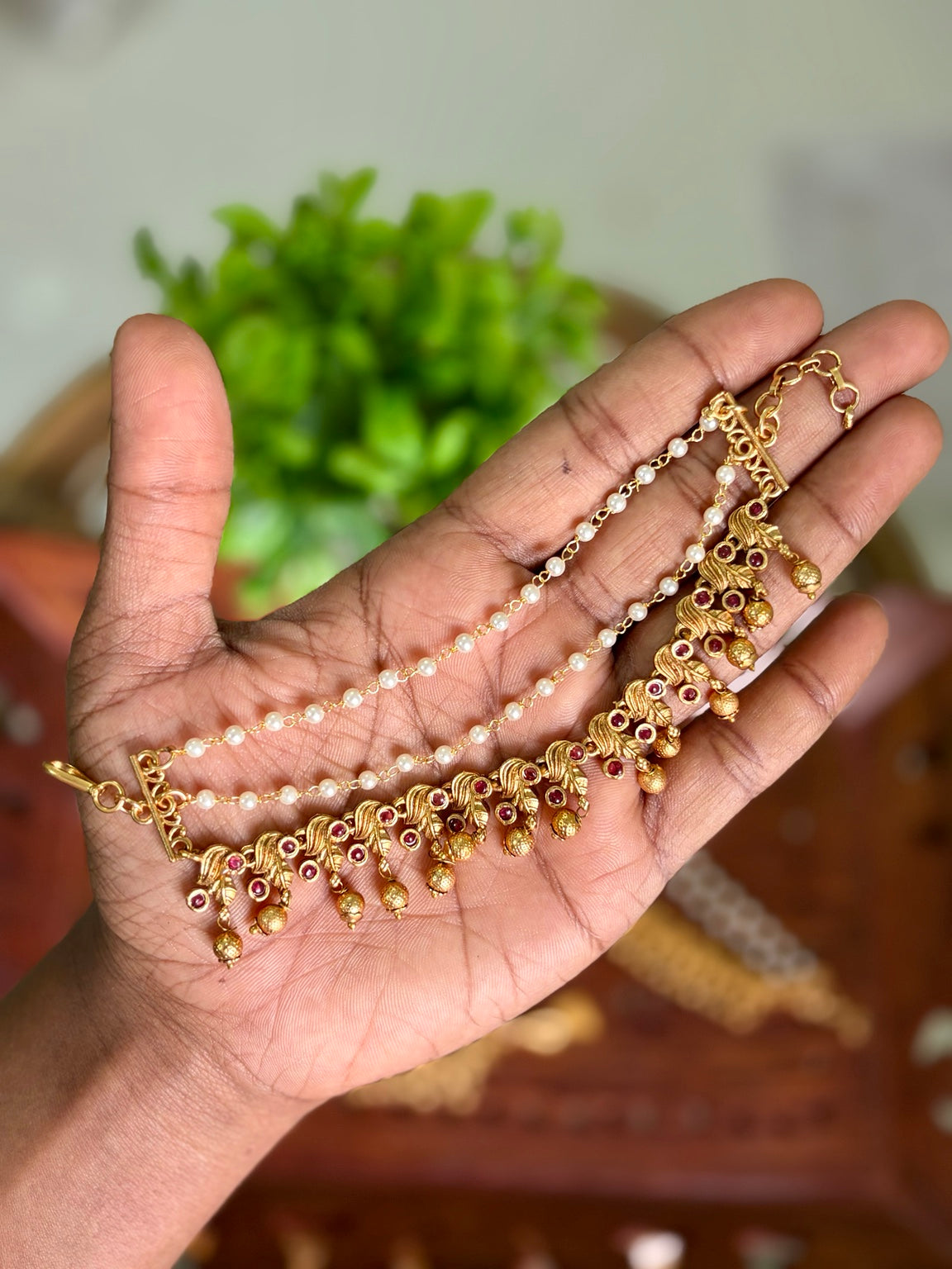 Elegant Red Stoned Ear Chain